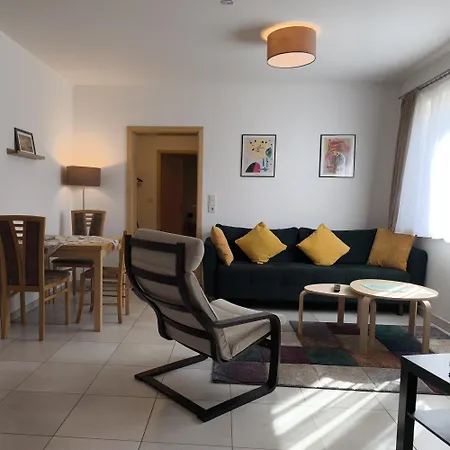 Apartment Ries Am Weinberg Platten